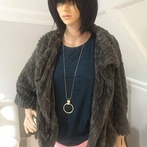 Faux fur Jacket. Excellent used condition. Olive Green. Size Small to Me…